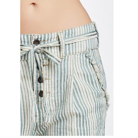 NEW Free People Beachy Striped Shorts Size 2 🌟 - Picture 4 of 6